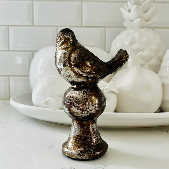 Ceramic metallic color brown color decorative bird - Picture 2 of 11